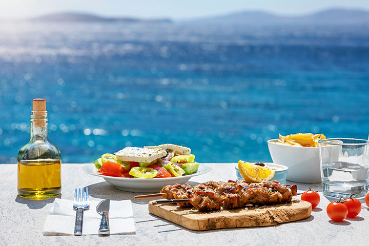 greek food laganas zante zakynthos pita gyros